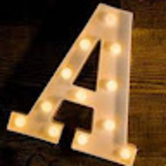 Meet your Posher, Minu - Picture 1 of 1